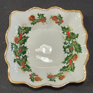 Vintage NWOT Rosina Queens Fine Bone China "Yuletide" 5 IN Square Candy Dish